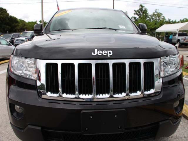 2013 Jeep Grand Cherokee 4D Sport Utility - 555752 - Image #2