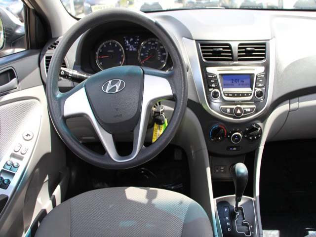 2014 Hyundai Accent 4D Sedan - 672603 - Image #17